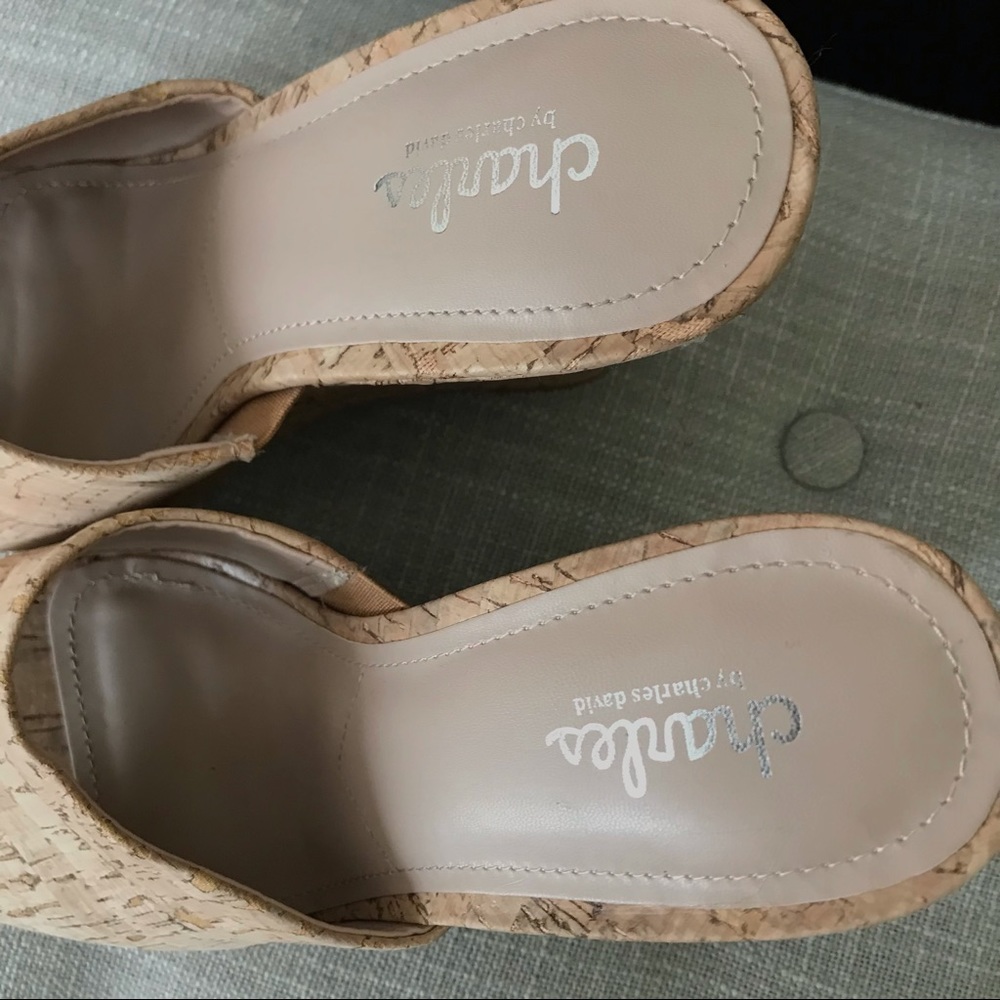 NWOT Charles David Cork Wedge Sandals - Picture 2 of 3